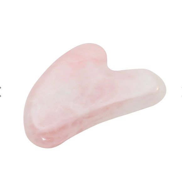 NEW The Rocky Mountain Soap Company // Rose Quartz Gua Sha Tool - Picture 4 of 6